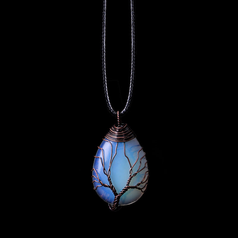 Natural Stone Crystal Drop-shaped Pendant Necklace