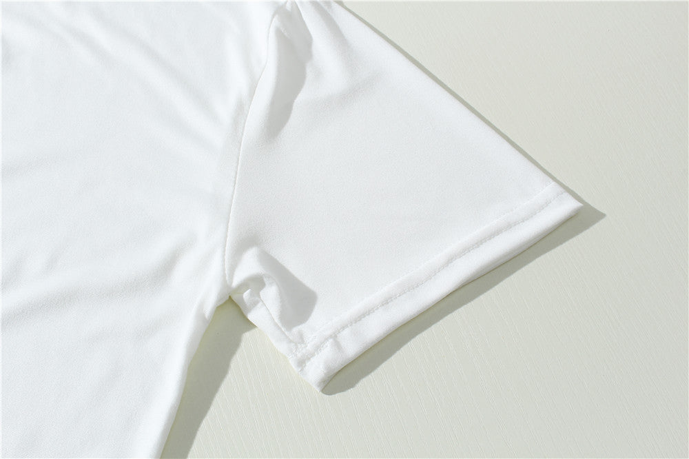 1980 casual Woman's graphic tee